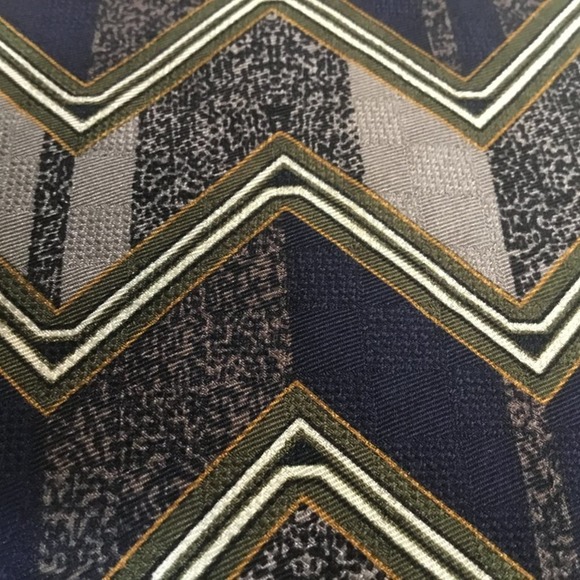 MATRIX SILK TIE - Picture 2 of 5